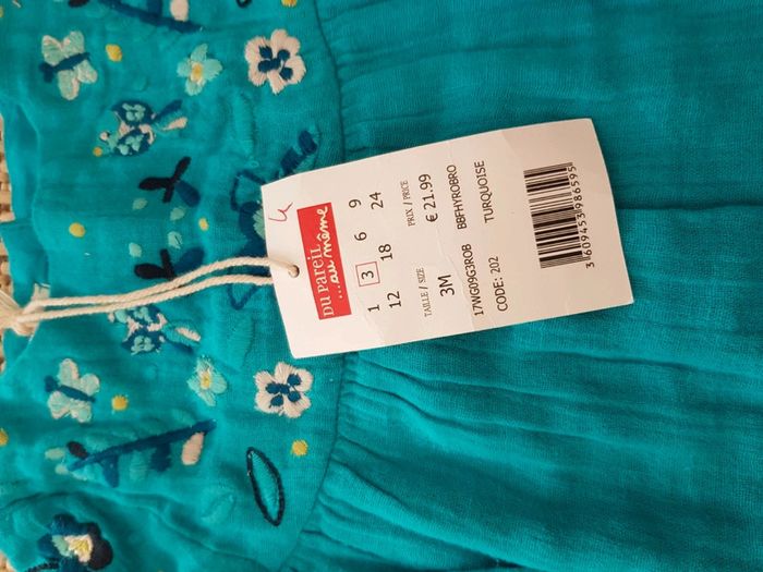 Robe 3 mois neuve DPAM - photo numéro 2