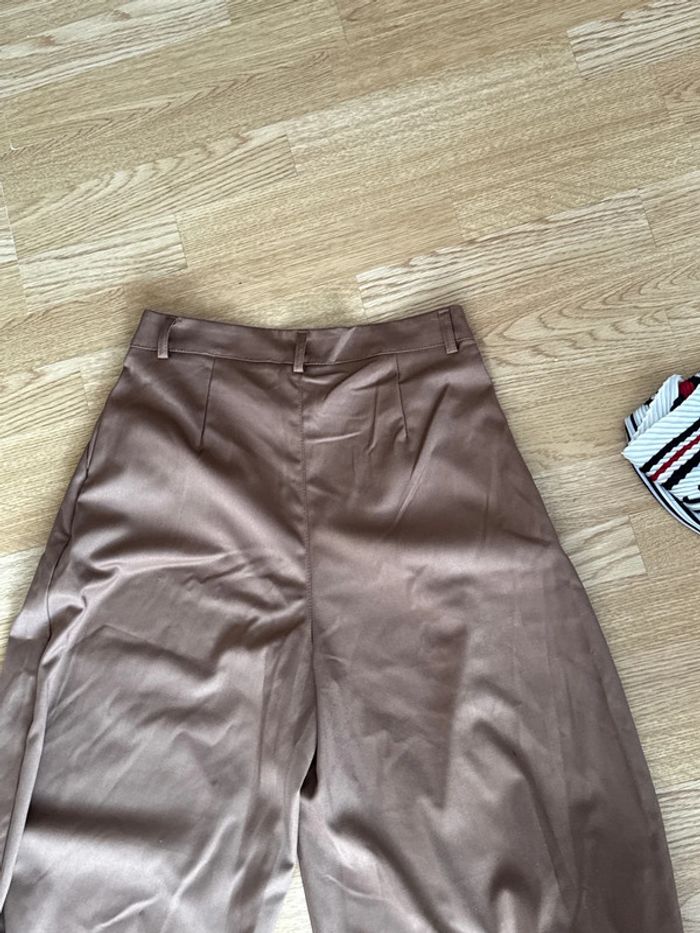 Pantalon à jambe large taille M neuf Anna - photo numéro 6