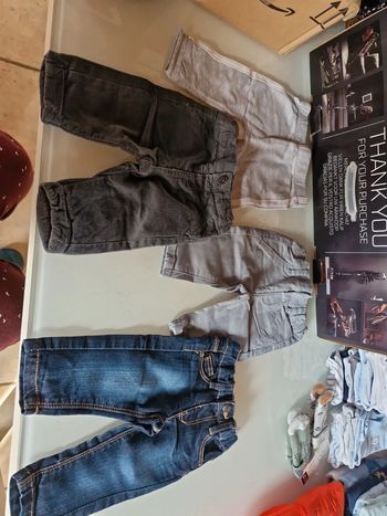 Lot 4 pantalons 3 mois
