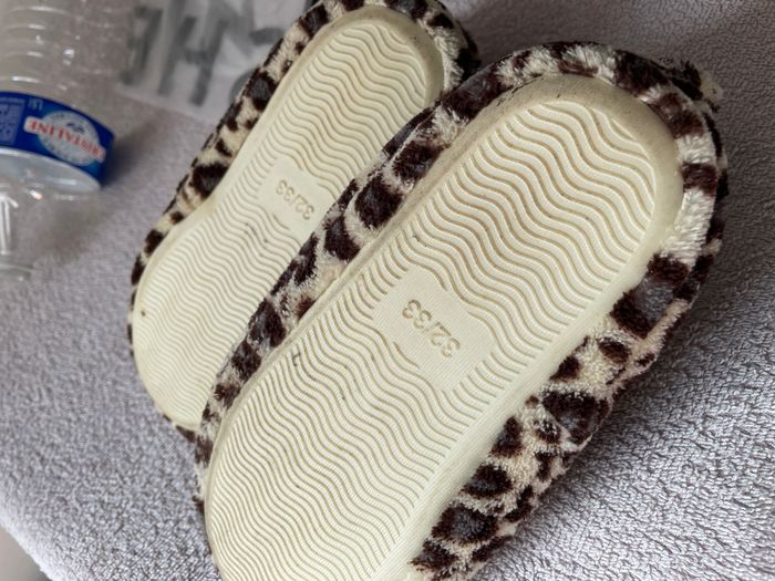 Chaussons 32/33 - photo numéro 2