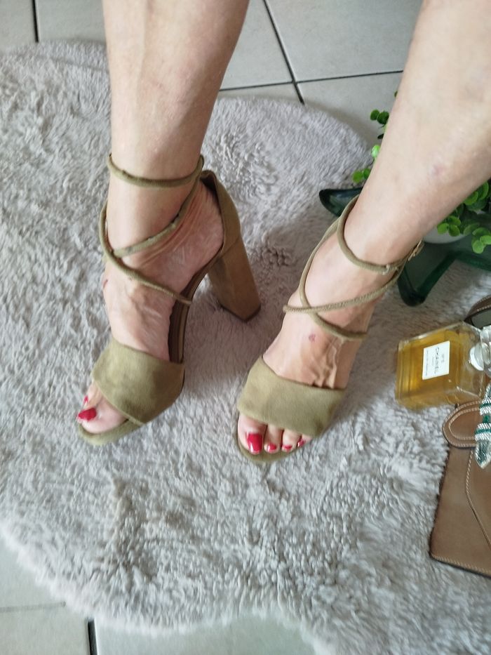 Sandales kaki H&M lire annonce - photo numéro 7