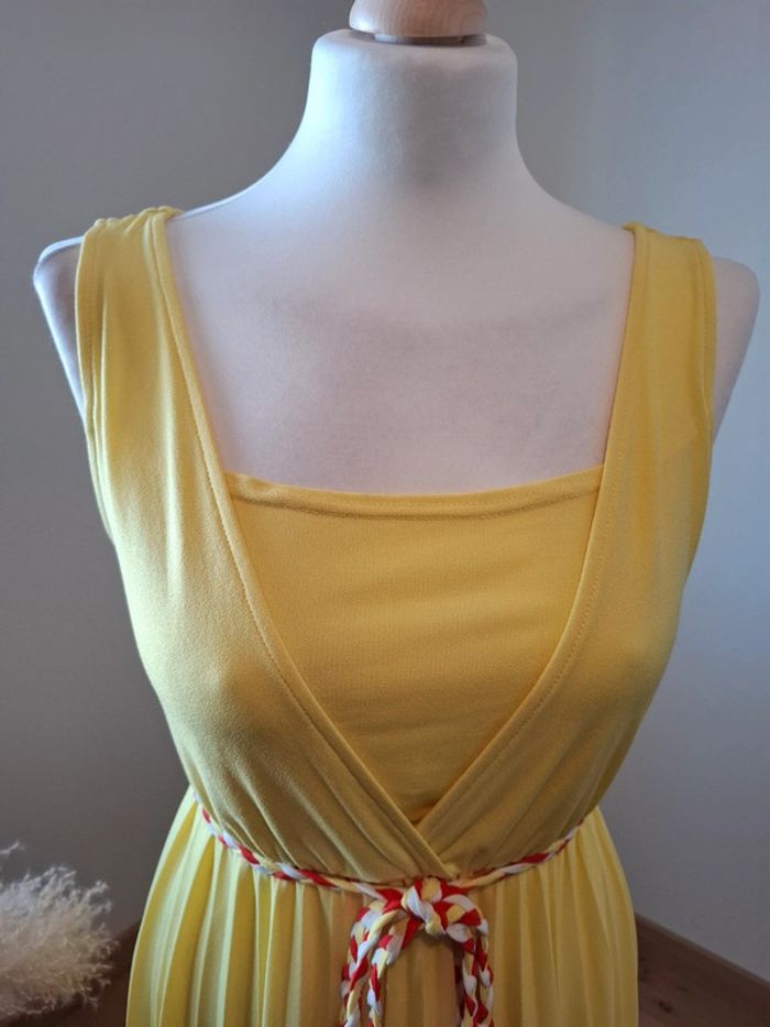Robe jaune fluide avec ceinture Pomkin taille S 36 - photo numéro 2