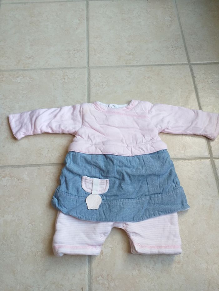 Ensemble fille 1 mois