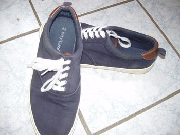 baskets toile lacets