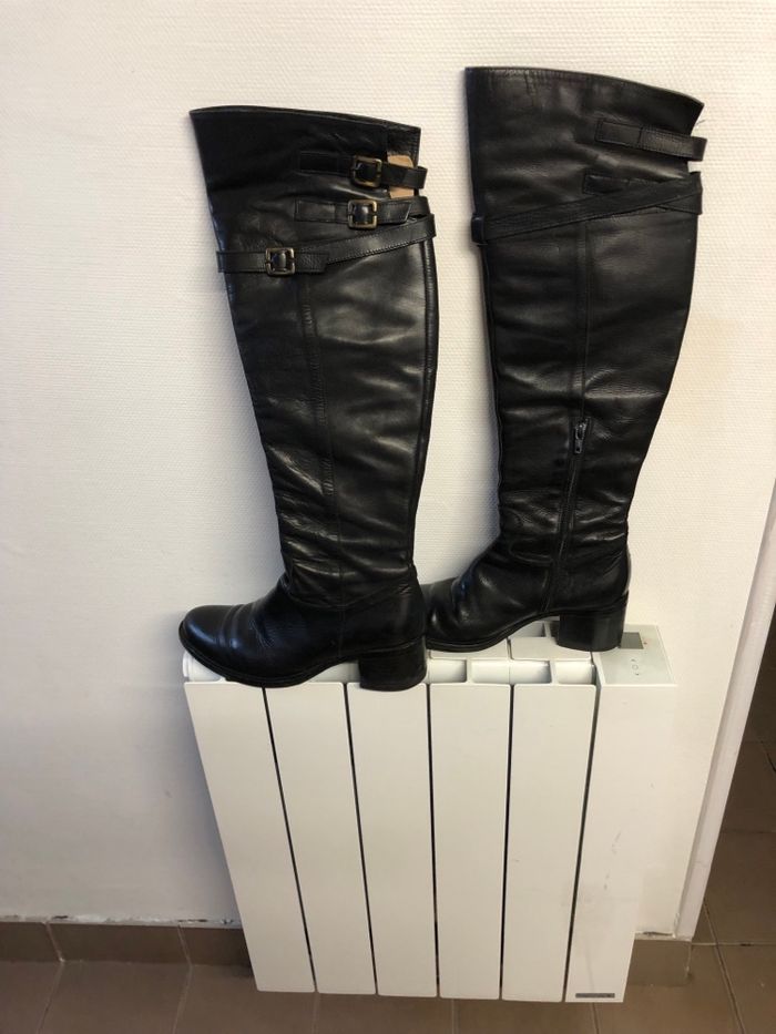 Bottes montantes au genoux en cuir noir taille 36 La Scarpa - photo numéro 2