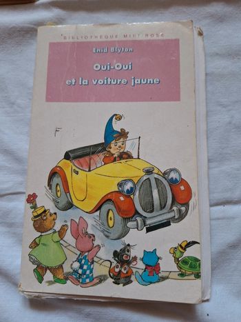 Oui oui et la voiture jaune