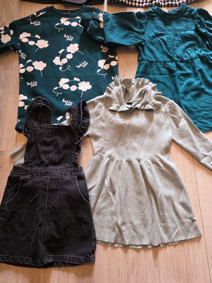 Lot robes kiabi 4 ans - photo numéro 2