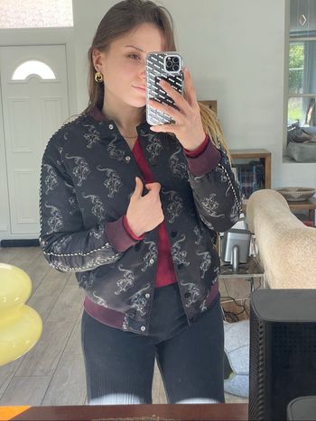 Veste Sandro effet satinée et brodée