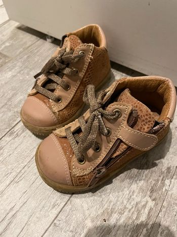 Chaussure fille