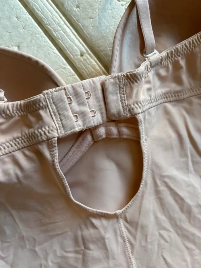Body gainant couleur peau Primark neuf 95B - photo numéro 6