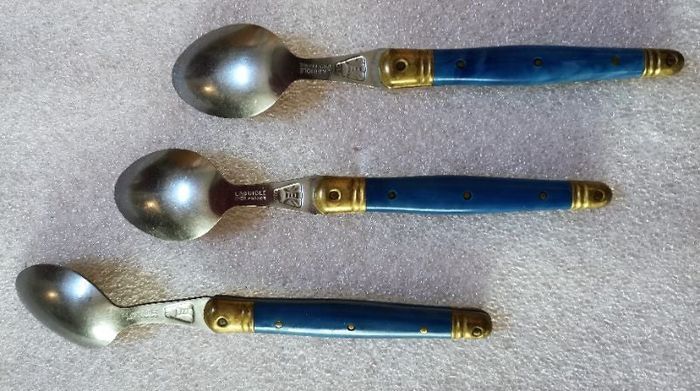 Cuillères "Laguiole"