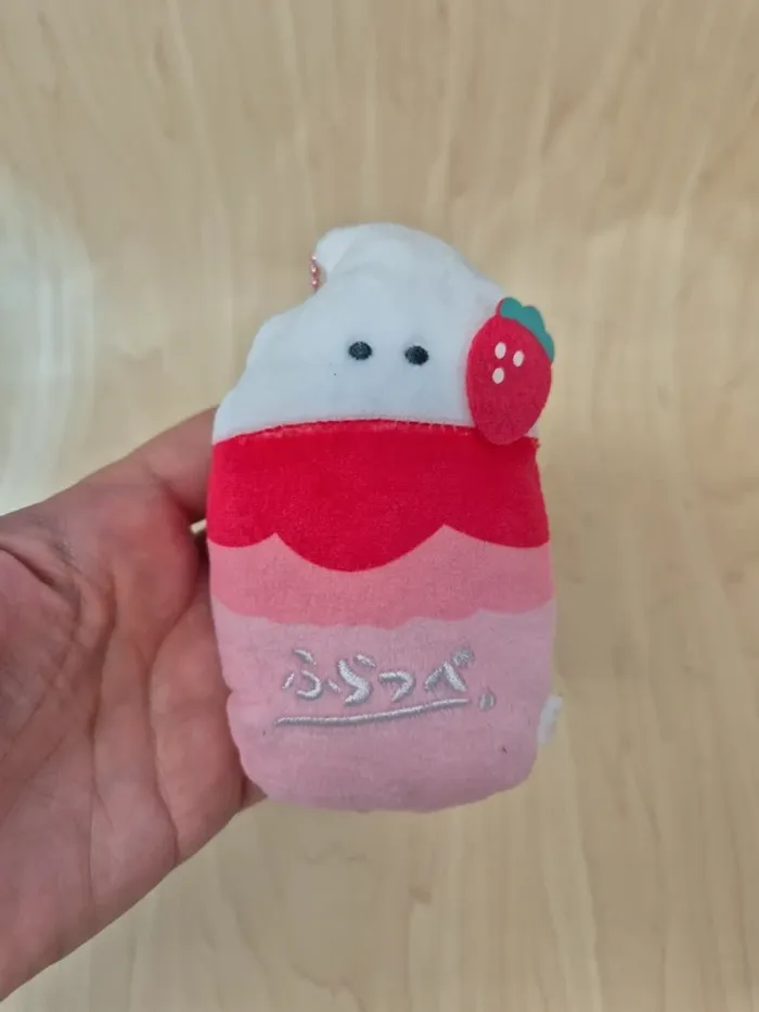 Porte-clés peluche Tsuburana Hitomi Ichigo Fare : Frappé - photo numéro 2