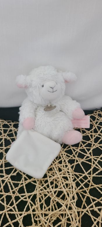 Doudou et compagnie collection Mon tout petit agneau mouton blanc rose mouchoir