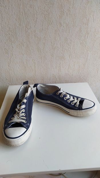 Chaussure bleue