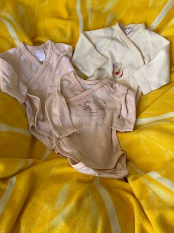 Lot 3 bodies kimono ML fille 1 mois
