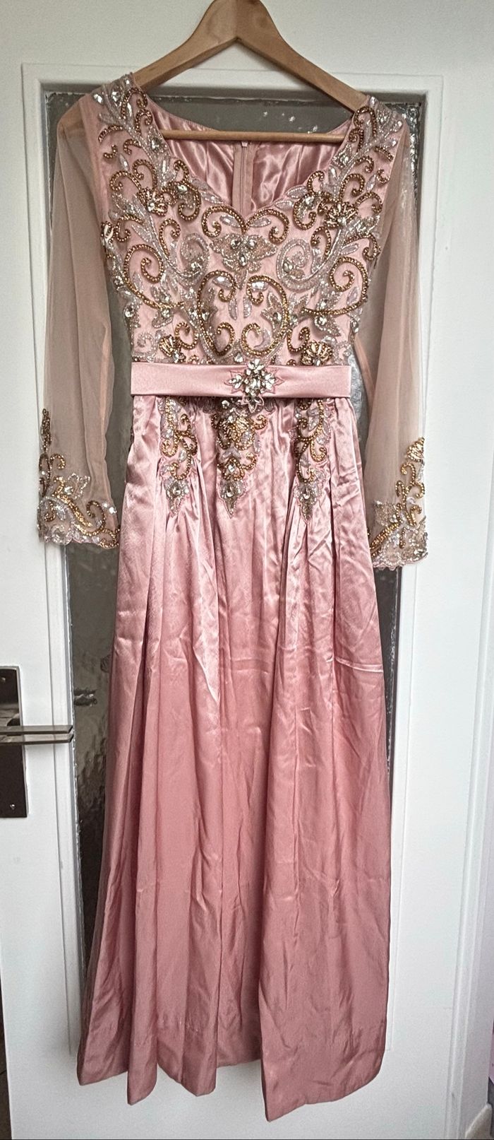 Robe de soirée - photo numéro 2