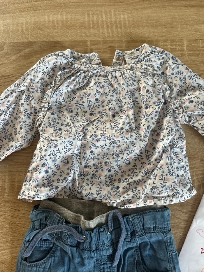 Tenue ensemble bébé fille 6 mois - photo numéro 2
