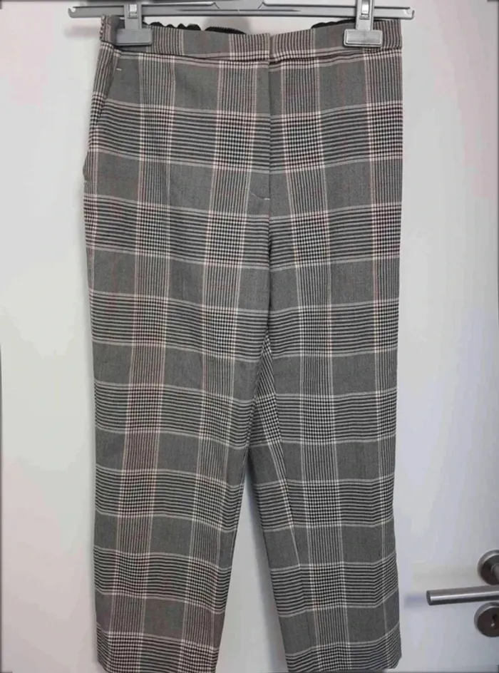 pantalon habillé  a  carreaux  gris taille 38