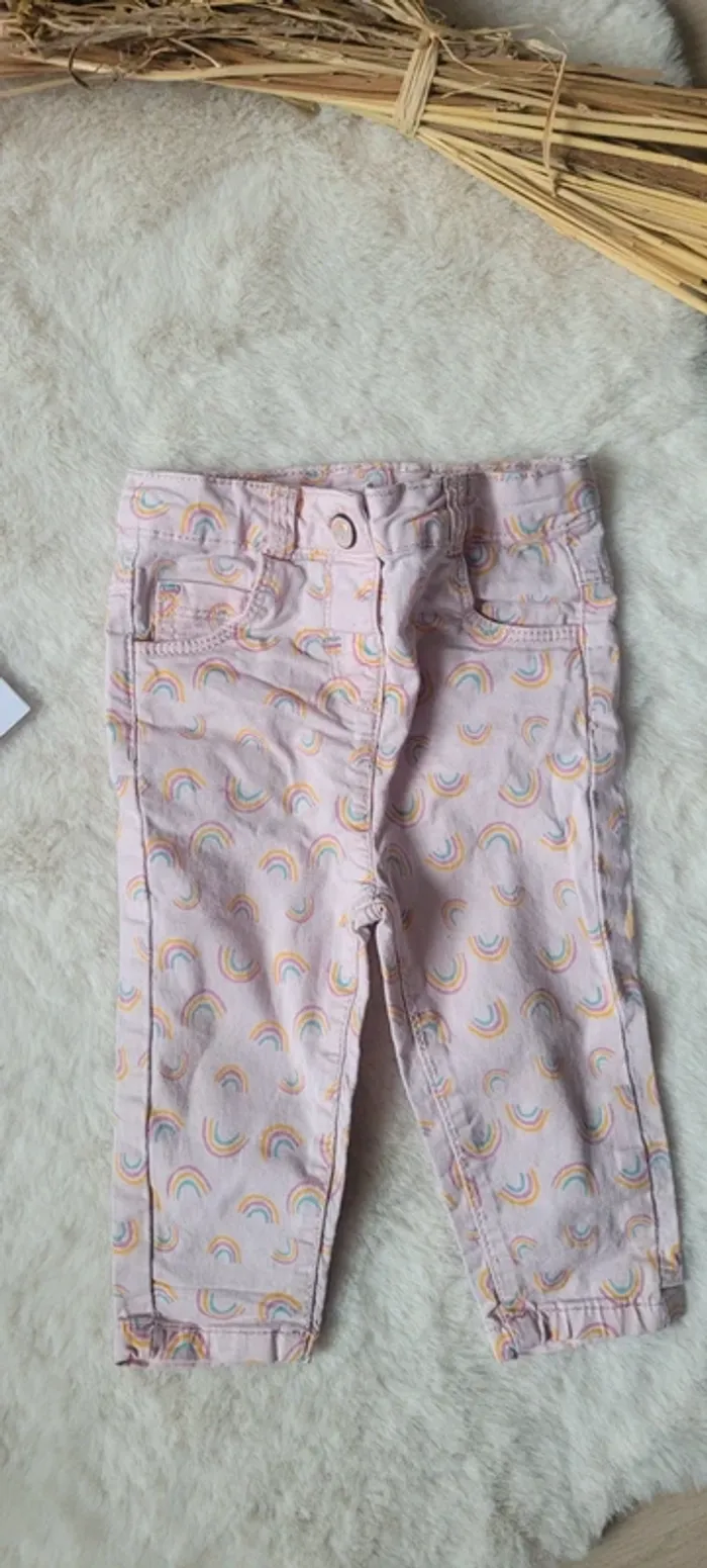 Petit pantalon arc en ciel - photo numéro 2