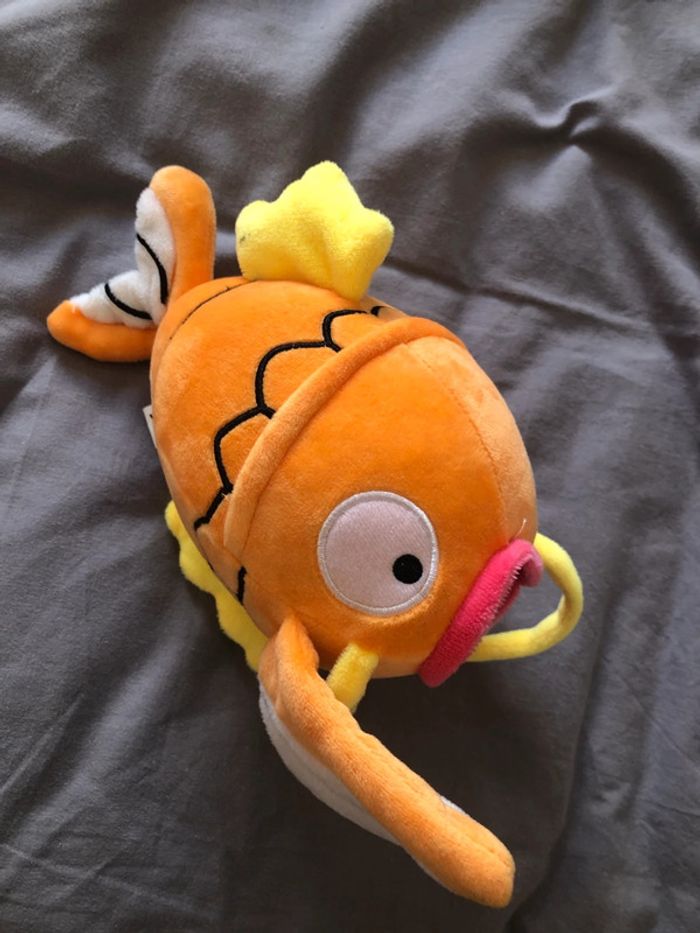 Peluche Magicarpe Shiny Doré Pokemon - photo numéro 2