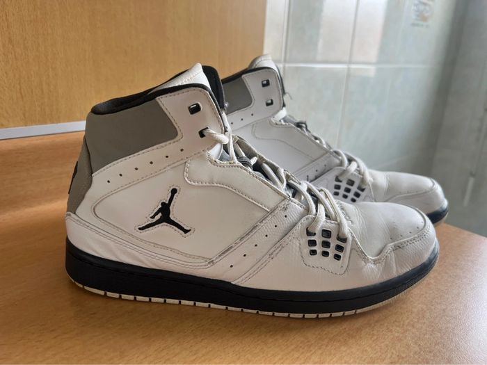 Nike Jordan 1 Flight Retro blanc/noir/gris homme - photo numéro 2