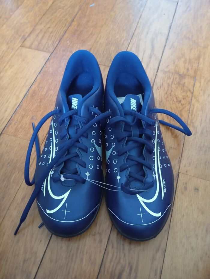 Chaussures de foot Unisex Nike VAPOR 13 CLUB neuve