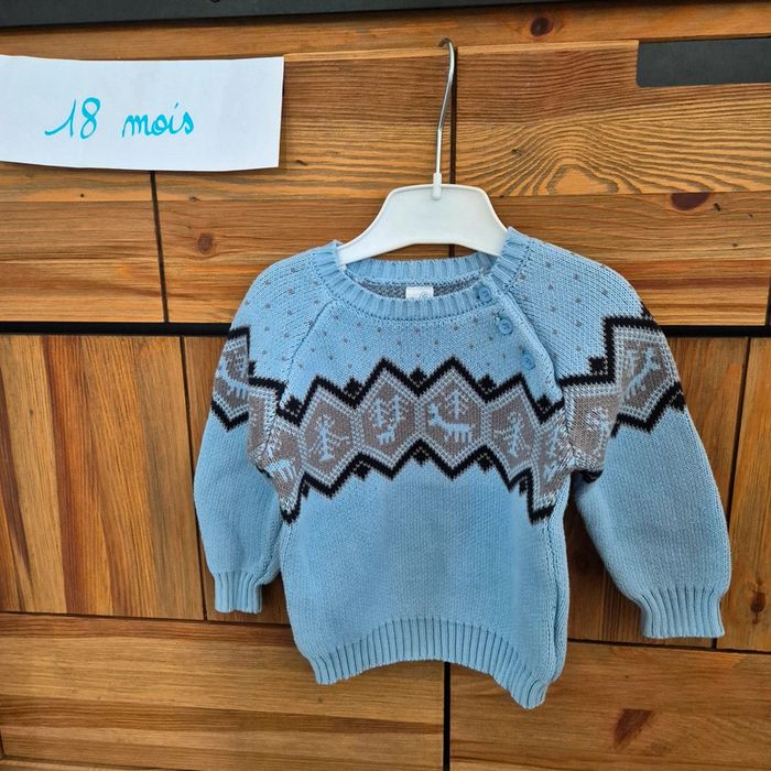 Pull 18 mois