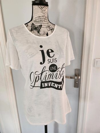 Tee Shirt Original " Je suis une optimiste inventive " de taille 42