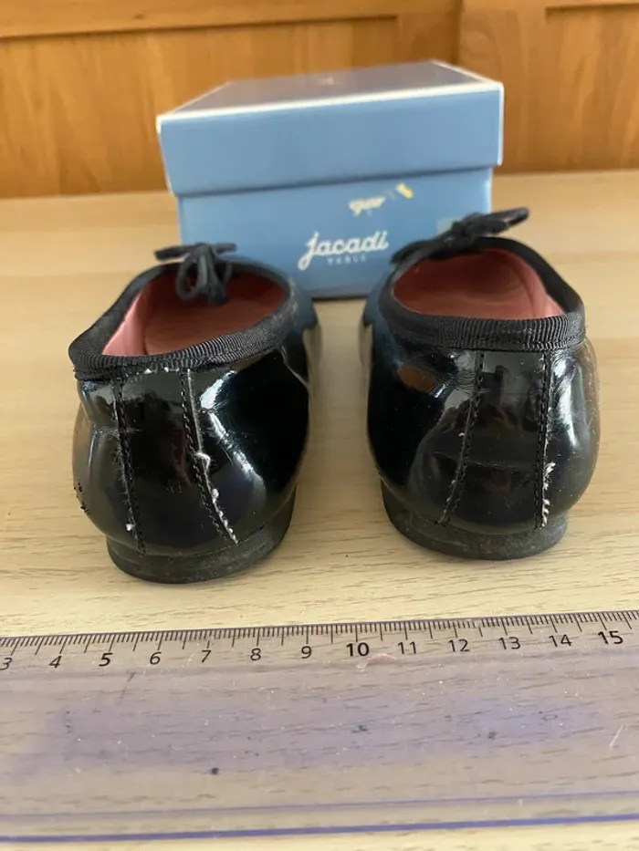 Ballerines noires souliers vernis fille jacadi Paris pointure 27 - photo numéro 6
