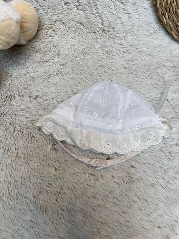 Chapeau en dentelle blanche - Vintage 