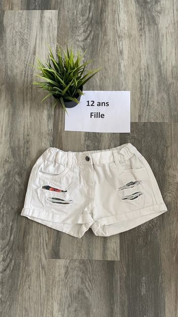 Short fille 12 ans