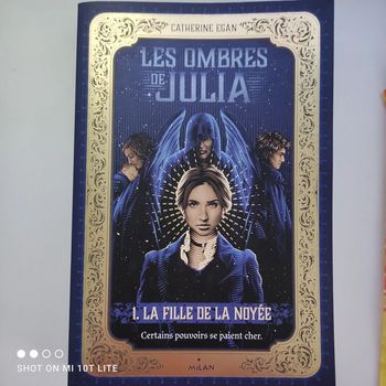 Les ombres de Julia tome 1 la fille de la noyée