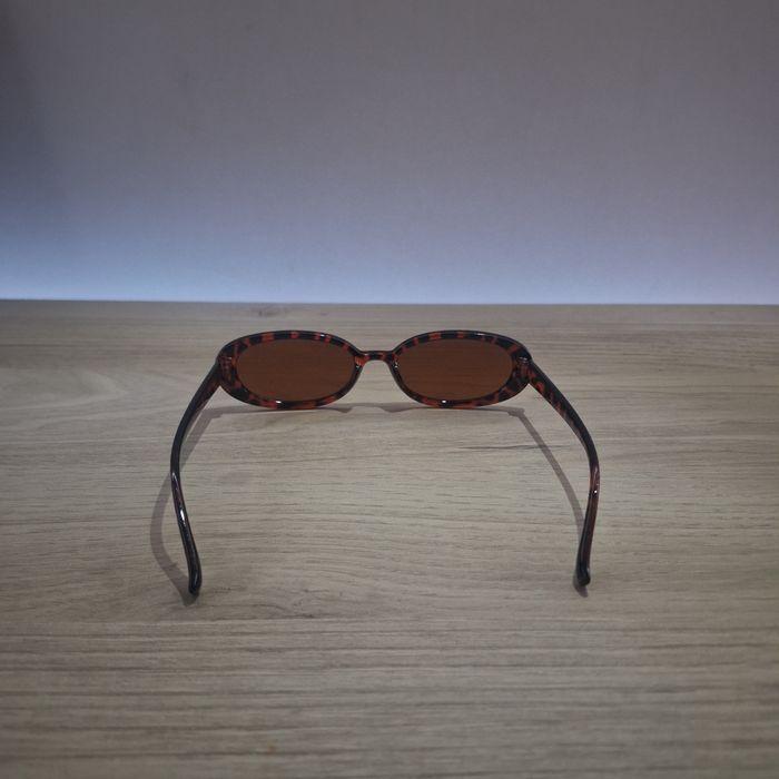 Lunettes de Soleil Léopard - Y2K Vintage 90s-2000s - Unisexe Sunglasses - Verres Teintés Noirs - photo numéro 3
