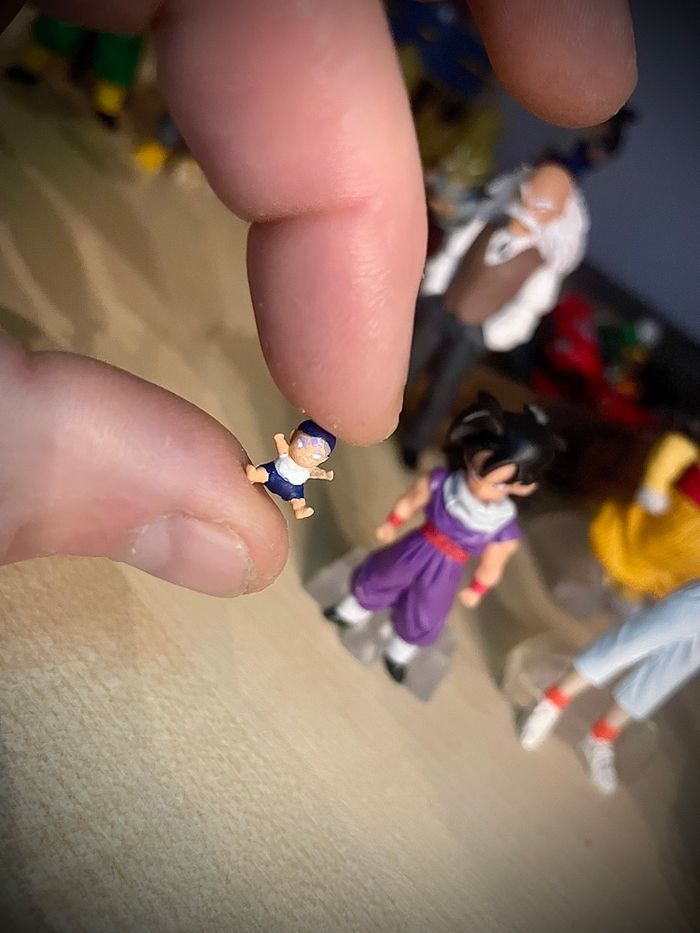 Figurine dragon ball bébé Trunks - photo numéro 3