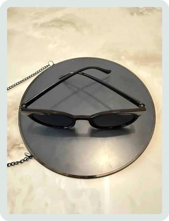 Lunette de soleil ronde noire - photo numéro 3