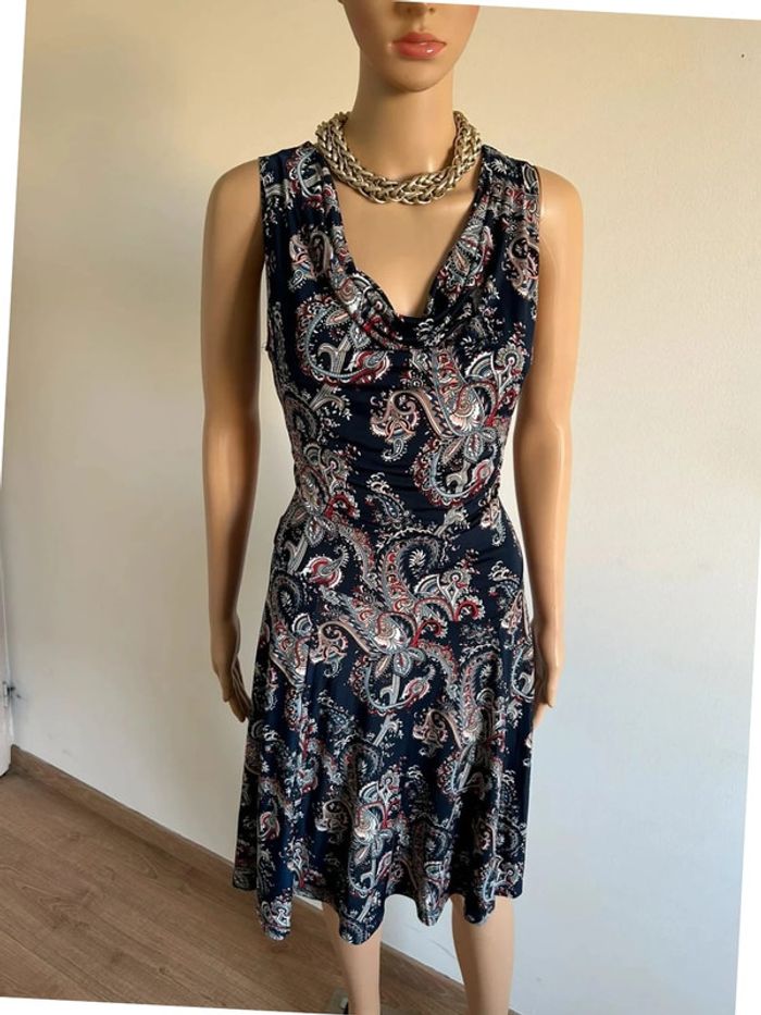 Robe imprimée sans manches Jacqueline Riu taille 38 jamais portée