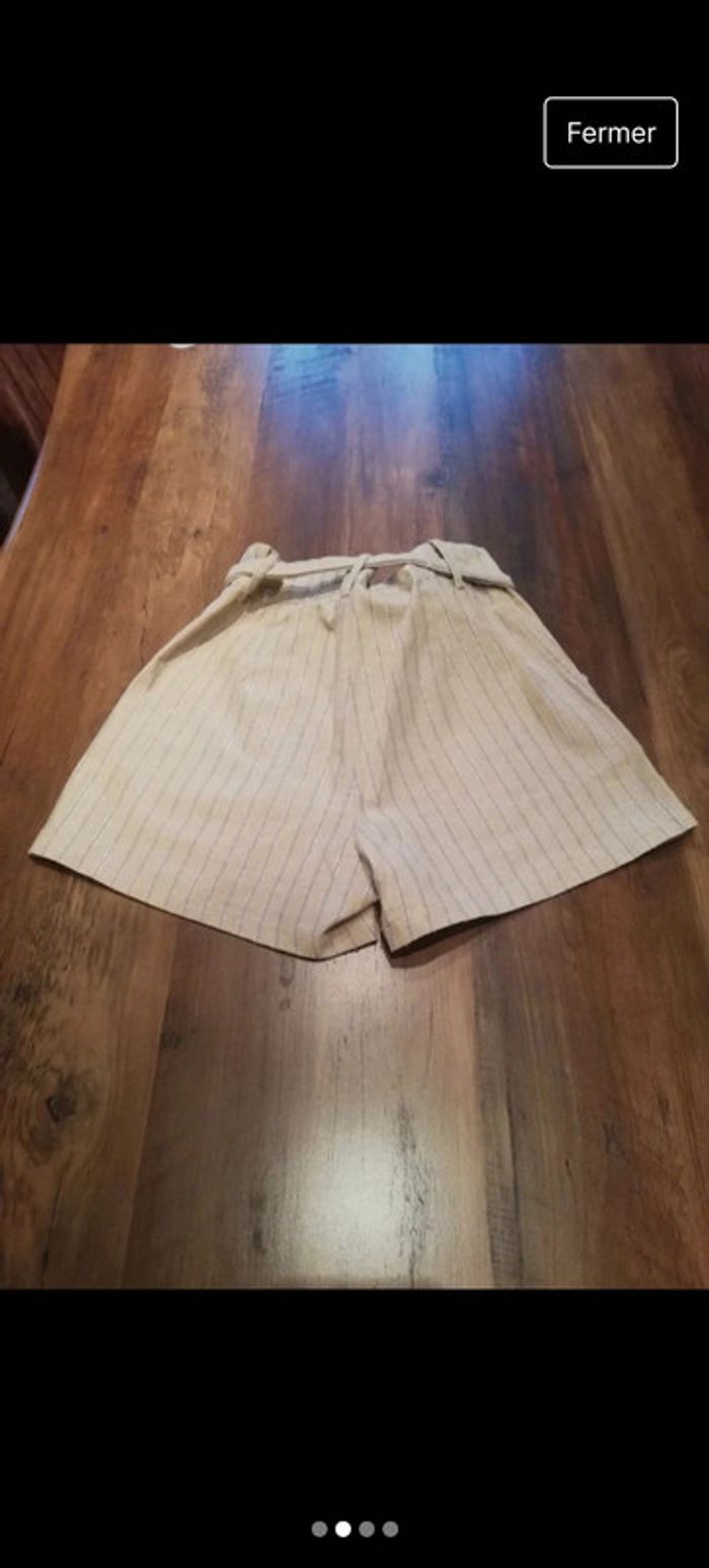 Short EDJI taille S - photo numéro 2
