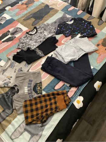 Lot de vêtements garçons 