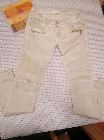 Jeans  slim  beige  neuf  I.  Code Y2k
