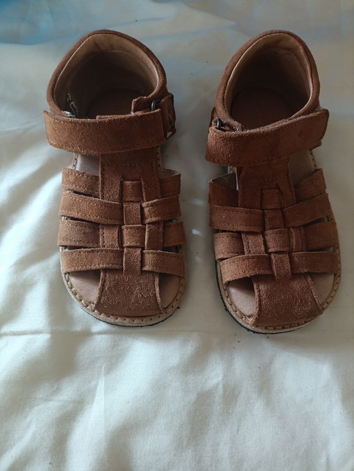 Sandales 25