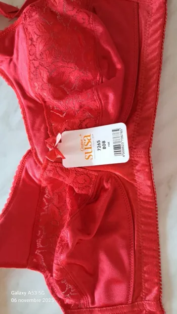 Soutien gorge sans armature englobant