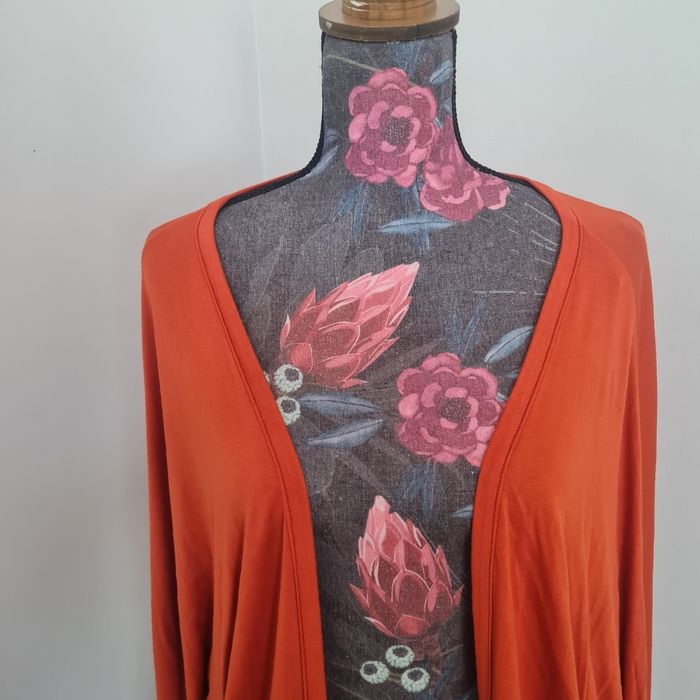 Joli cardigan léger orange - photo numéro 2