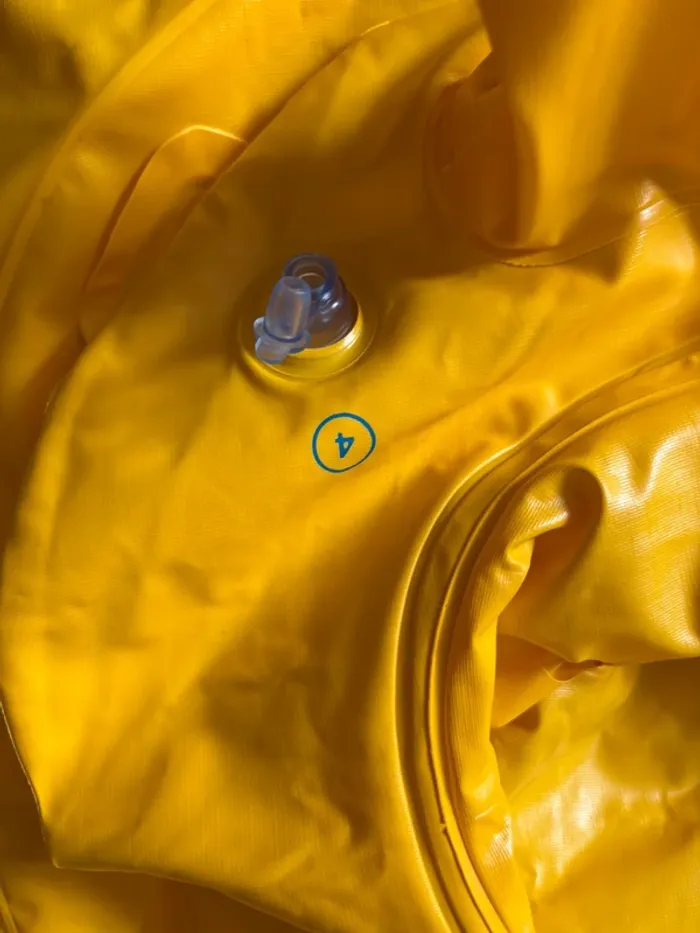 Bouée bébé Intex piscine plage jaune parfait état - photo numéro 3