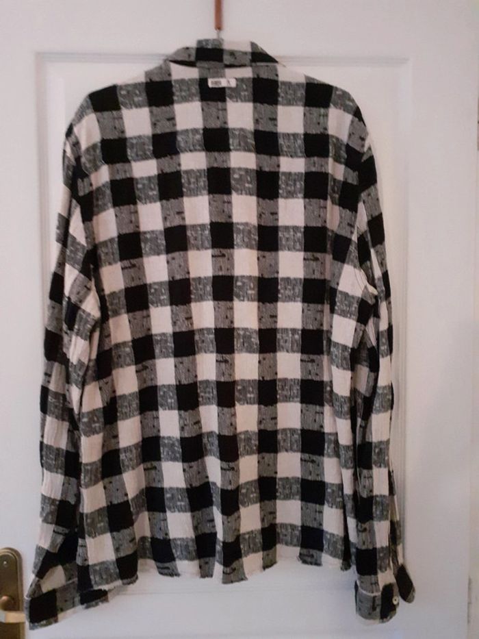 Chemise - photo numéro 4