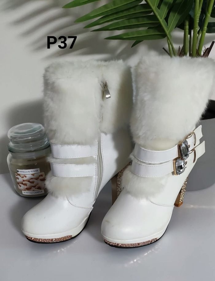 Bottes à talons femme - photo numéro 4