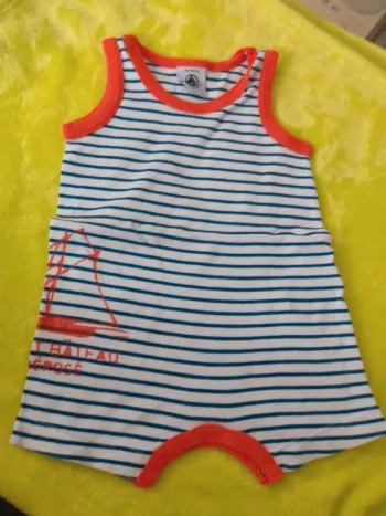 Barboteuse petit bateau
