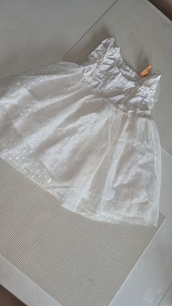 Robe bebe 6mois en dentelle