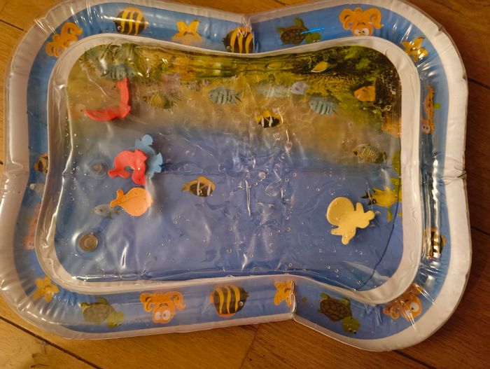 Tapis d'eau bébé