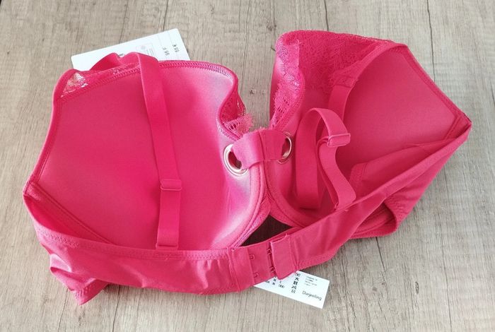 Soutien-gorge coques corbeille rouge Masha taille 95F Darjeeling - photo numéro 2