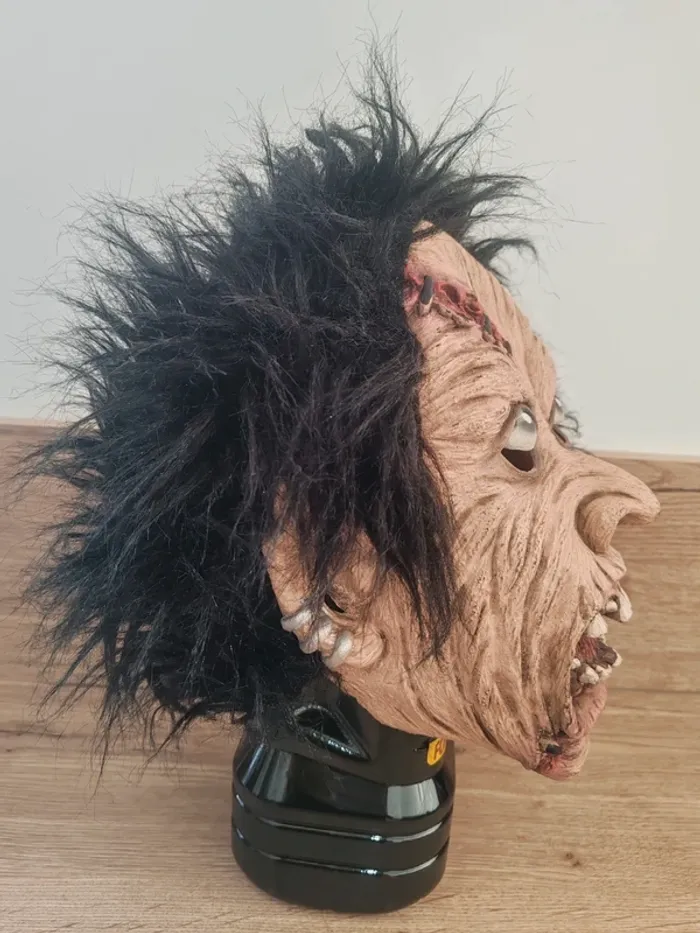Masque d'Halloween Effrayant - Visage de Monstre - photo numéro 3